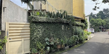 rumah kuning syariah