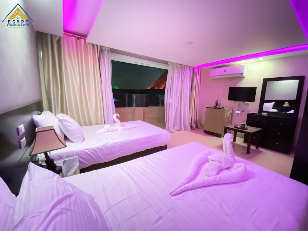 egypt pyramids inn