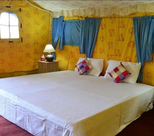 knaygoh kinner camps