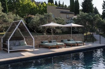 les petites maisons hameau des baux