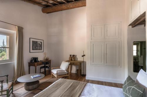 Les Petites Maisons - Hameau Des Baux,Avignon>>Arles,4 star