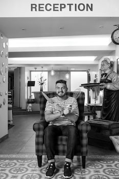 Hotel Le Glacier,Orange>>Avignon,3 star