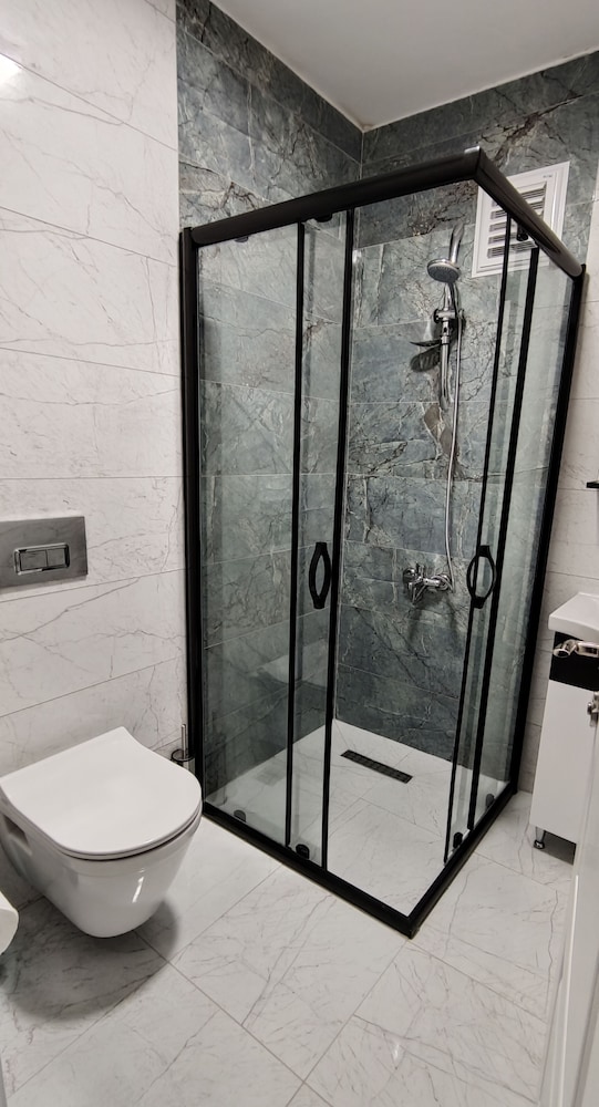 agva stone house boutique