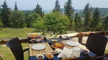 agva stone house boutique