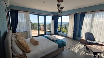 agva stone house boutique