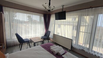 agva stone house boutique