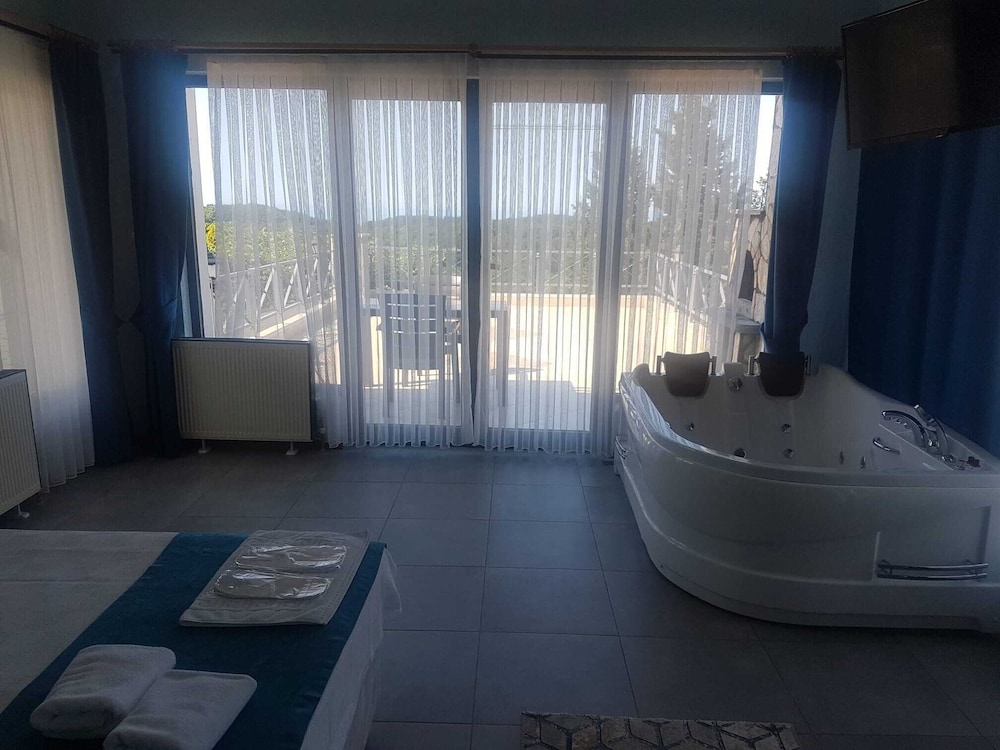 agva stone house boutique