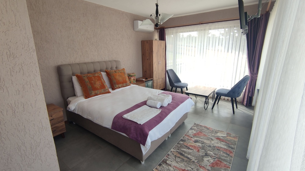 agva stone house boutique