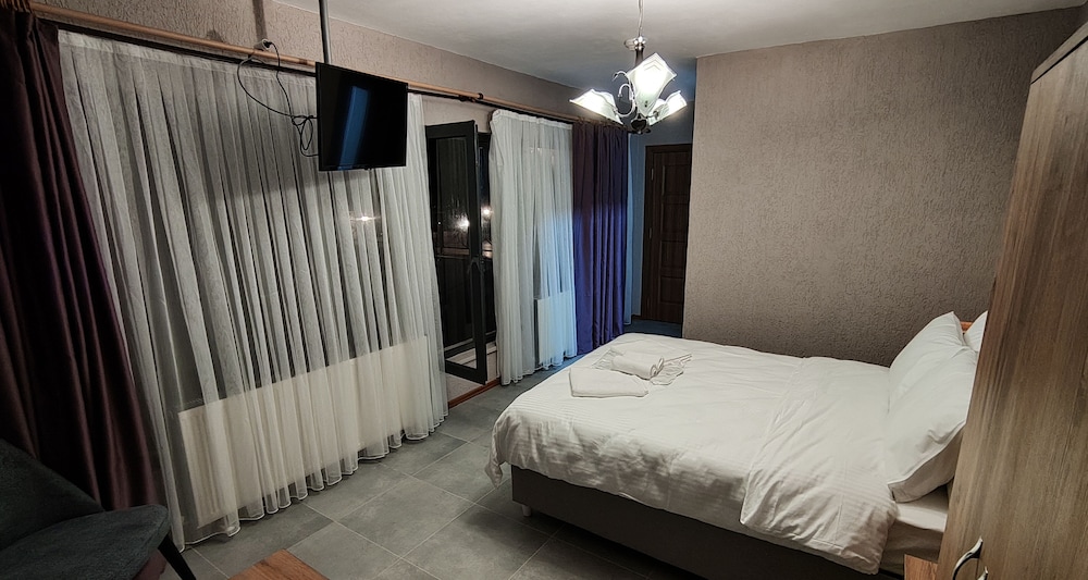 agva stone house boutique