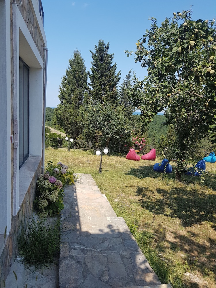 agva stone house boutique