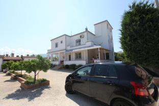 villa shehu