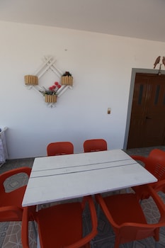 villa shehu