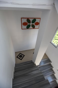 villa shehu