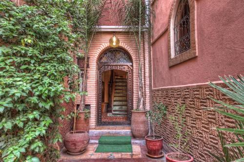 dar al hamra