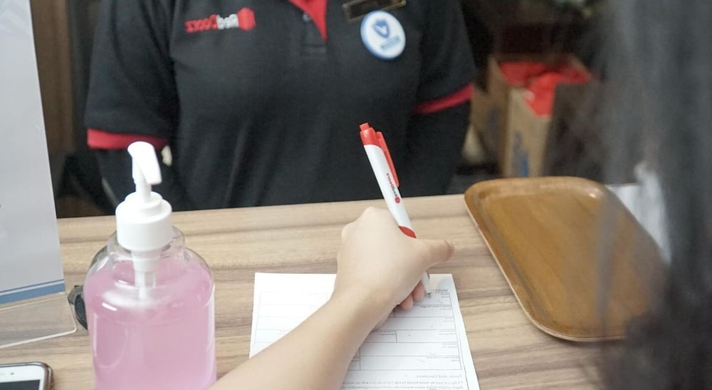 reddoorz near xt square 2