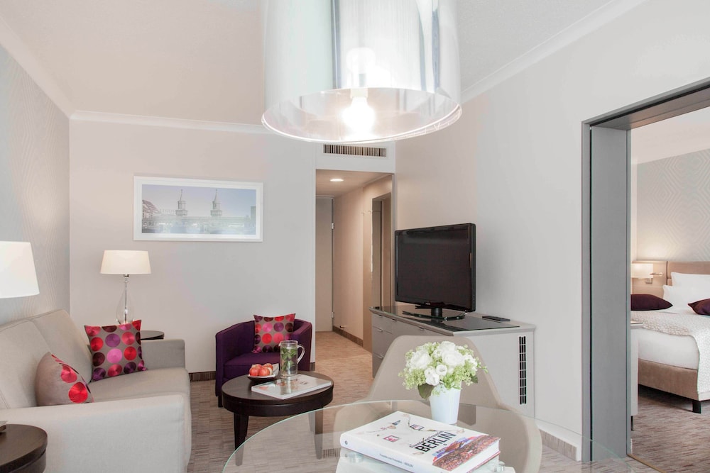 crowne plaza berlin city centre by ihg