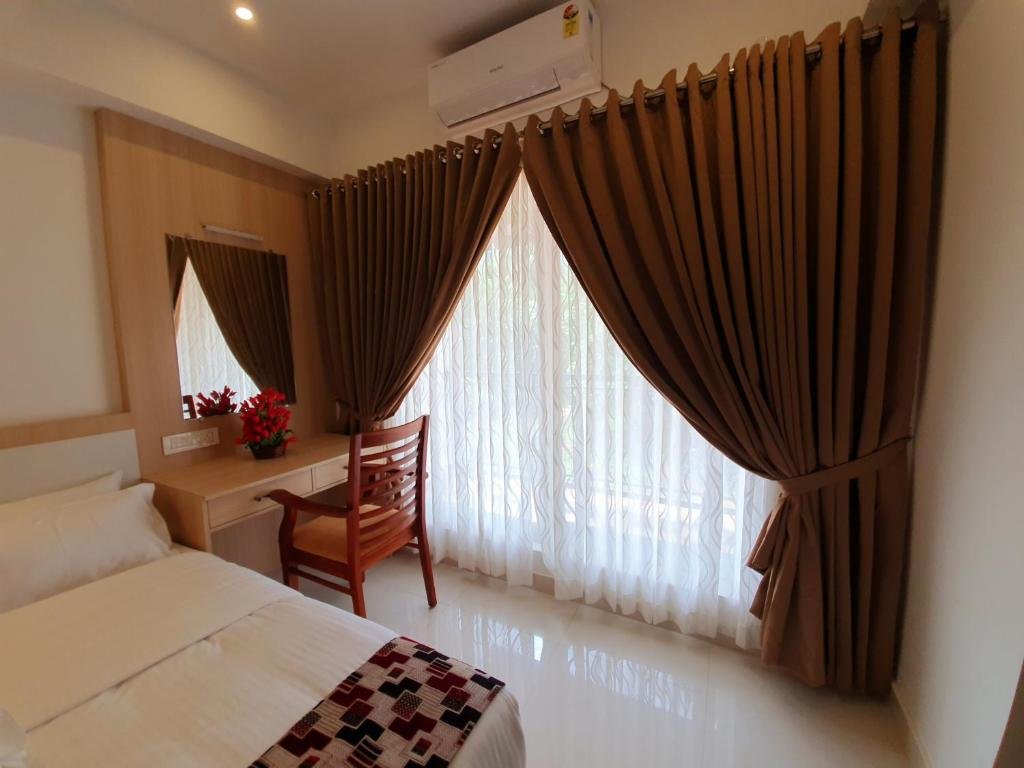 Athirappilly Rainland Resort,Chalakudy>>Athirapally,3 star