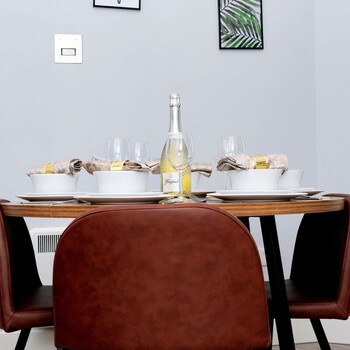 wrexham central stay apartment seven