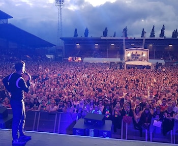 wrexham central stay apartment seven