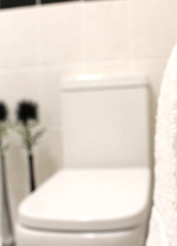 wrexham central stay apartment seven