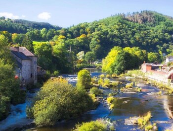 wrexham central stay apartment seven