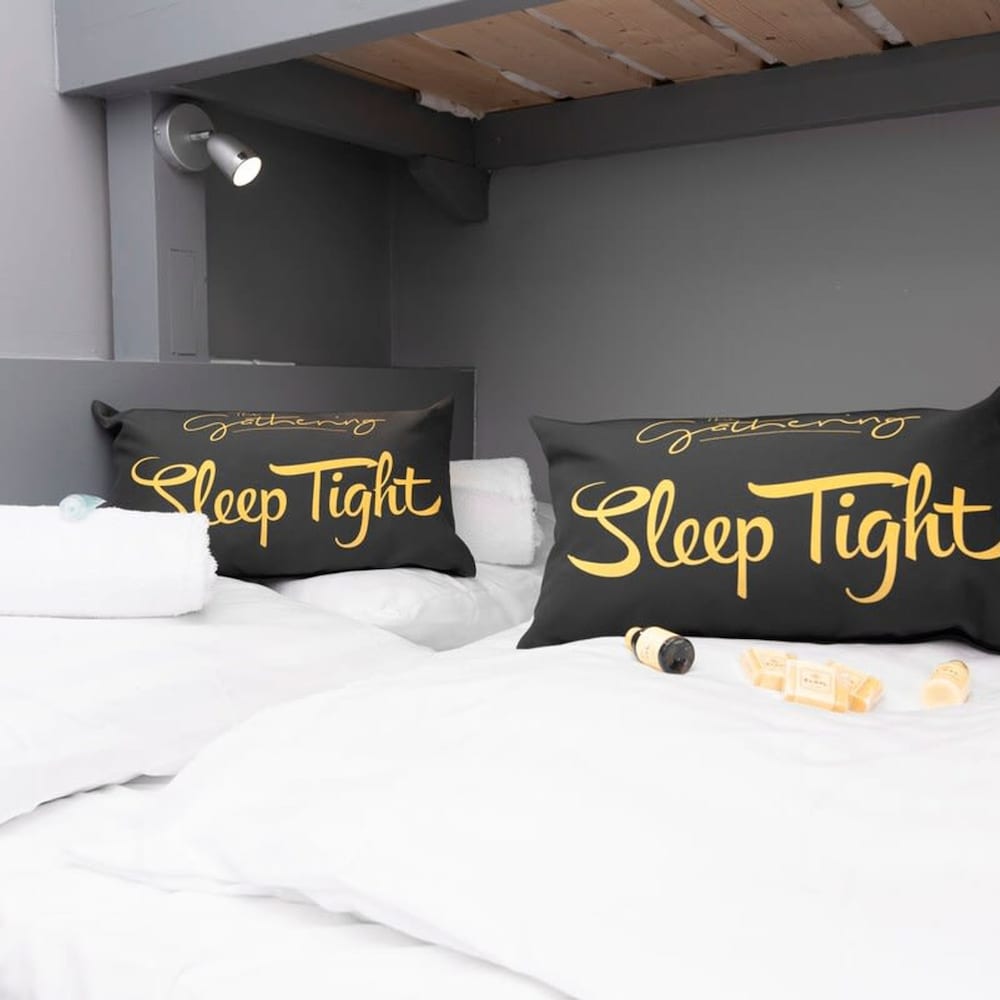 wrexham central stay apartment seven