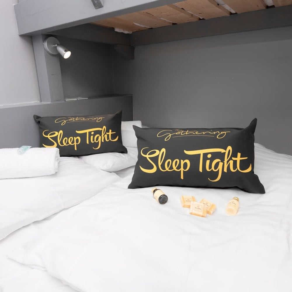 wrexham central stay apartment seven