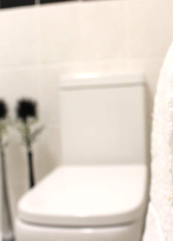 wrexham central stay apartment seven