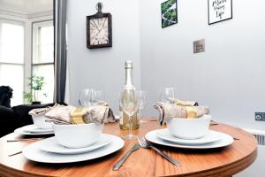 wrexham central stay apartment seven