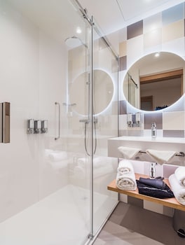 Hampton By Hilton Lodz City Center,,3 star