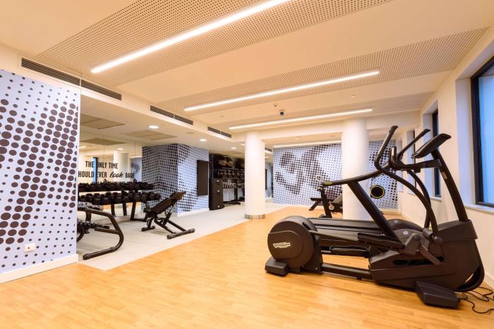 hampton by hilton lodz city center
