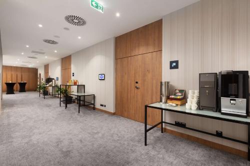 hampton by hilton lodz city center