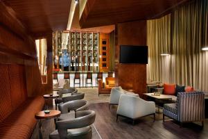 cape town marriott hotel crystal towers