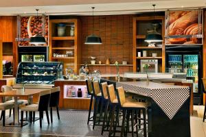 cape town marriott hotel crystal towers