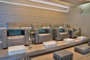 cape town marriott hotel crystal towers