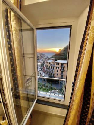 giovanni rooms manarola