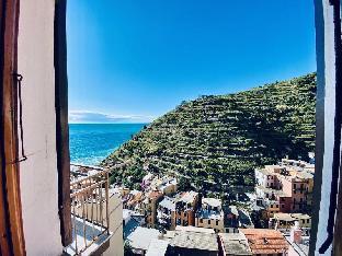giovanni rooms manarola