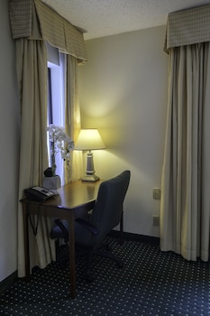 residences at daniel webster