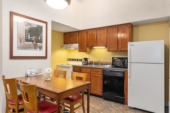 residences at daniel webster