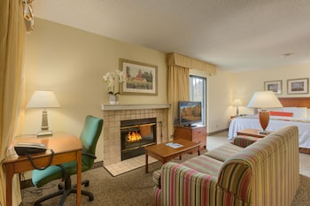 residences at daniel webster