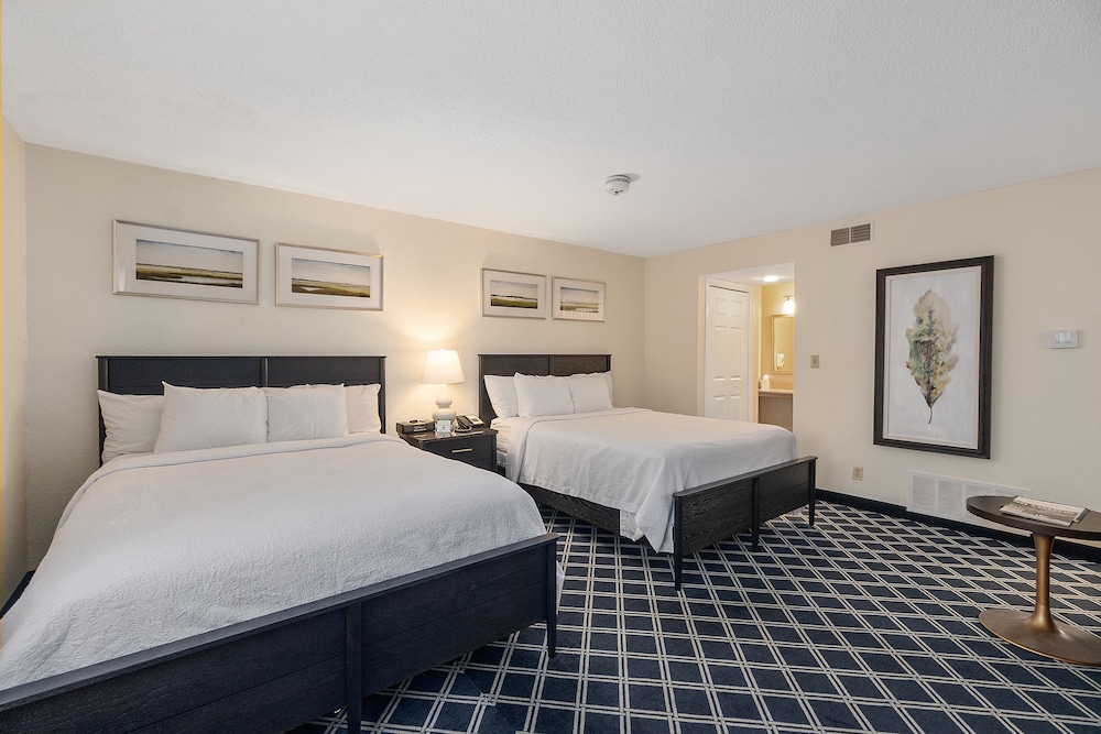 residences at daniel webster