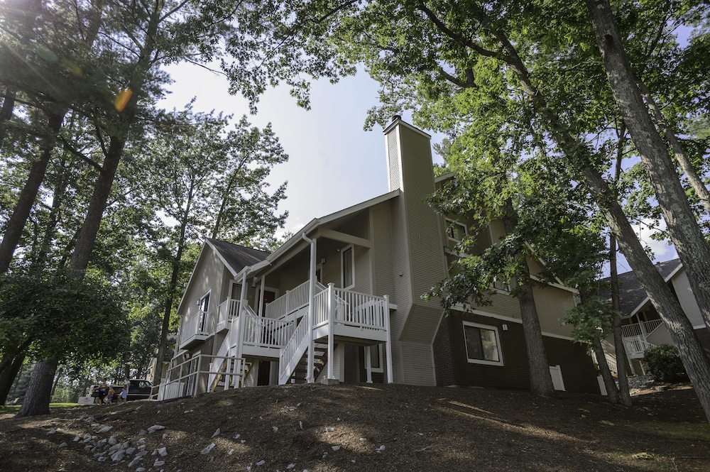 residences at daniel webster