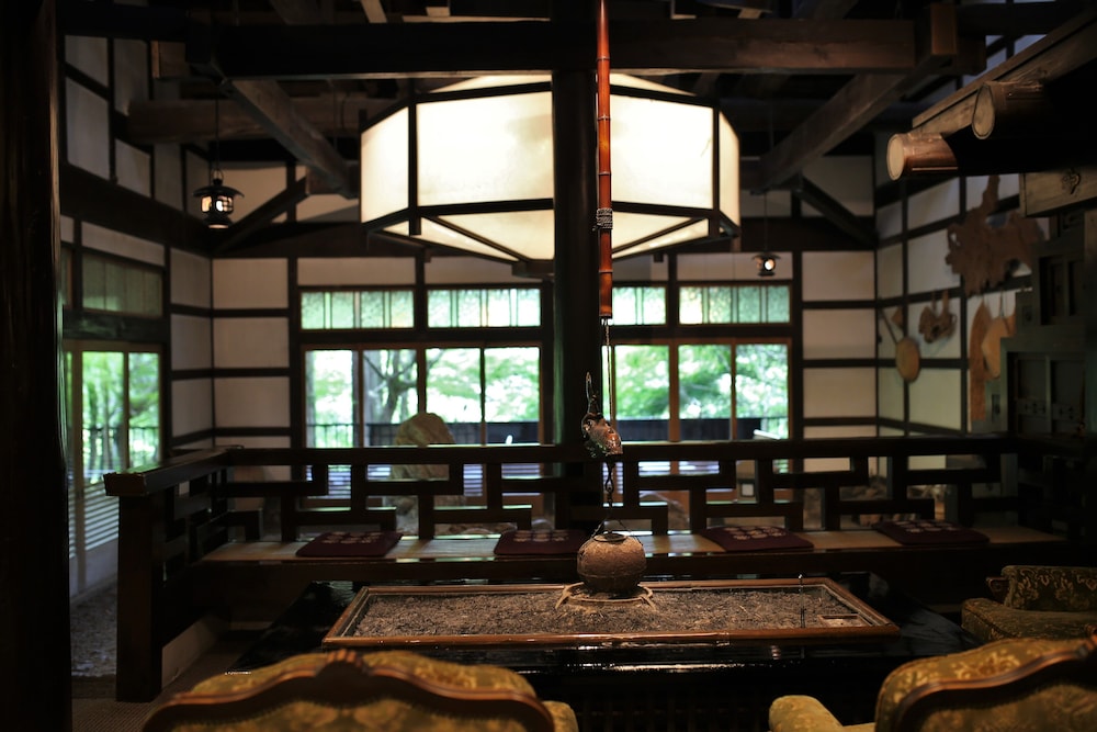 momijiya bekkan kawanoiori