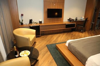 golden palace hotel