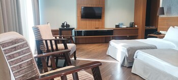 golden palace hotel