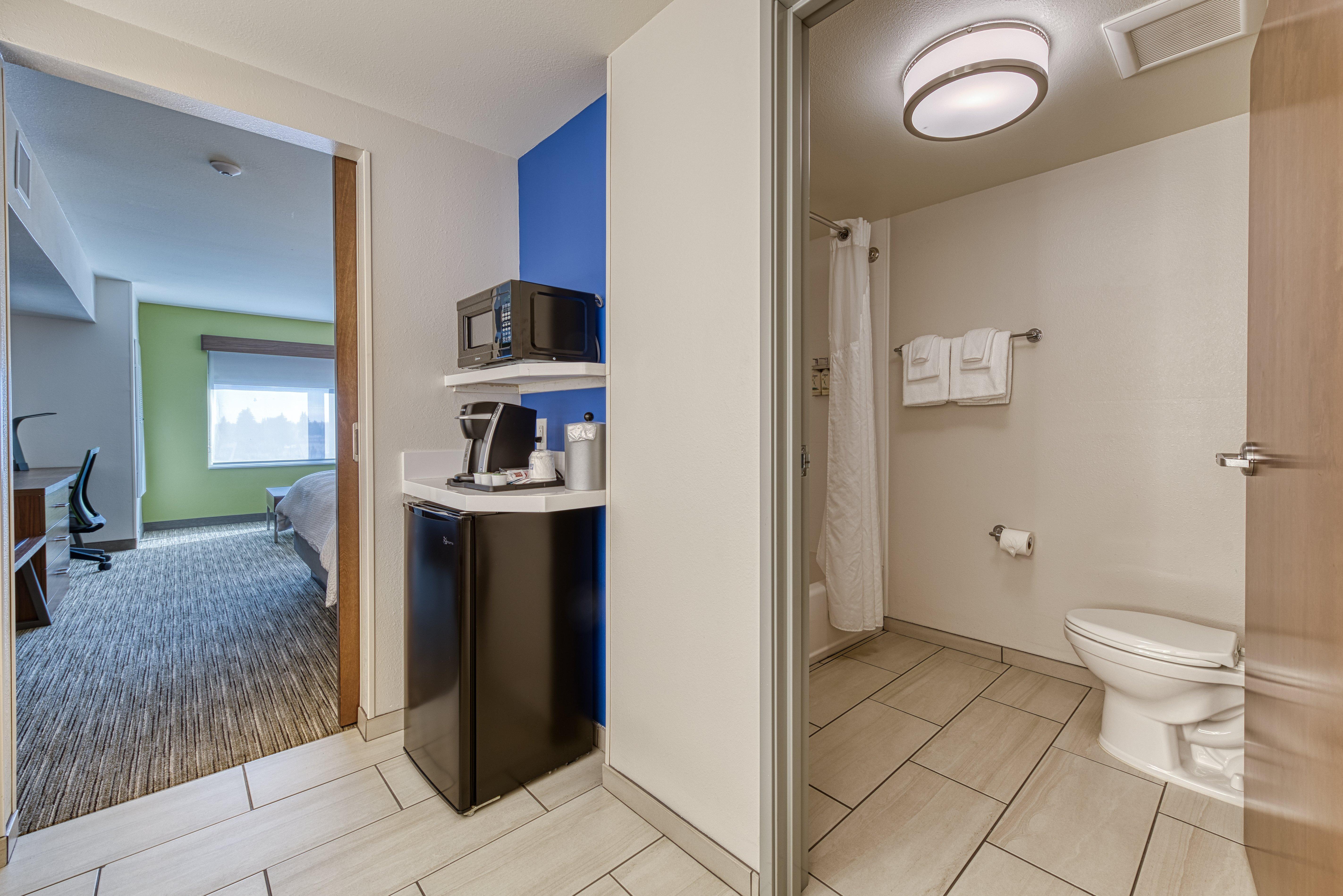 holiday inn express and suites manitou springs an ihg hotel
