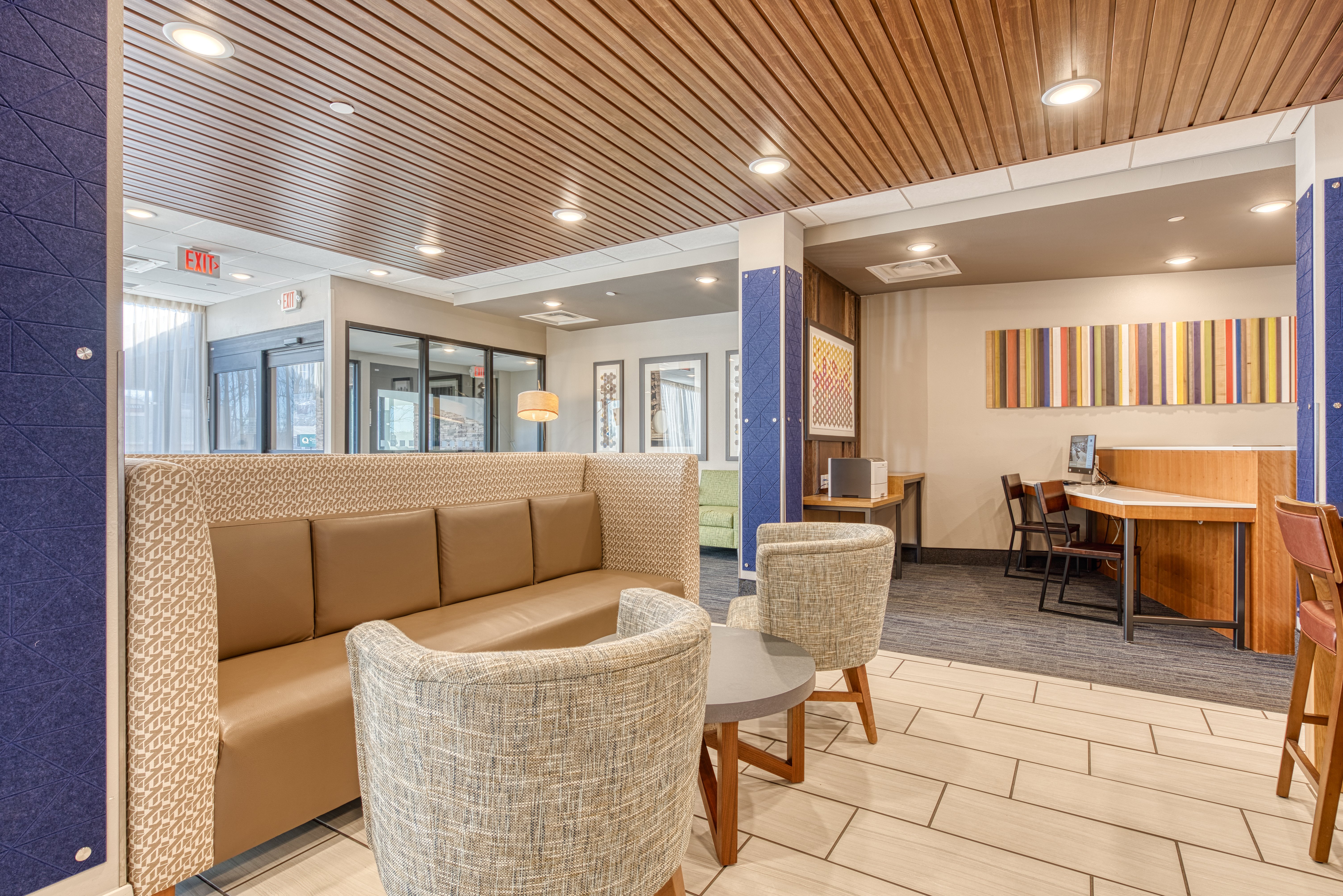 holiday inn express and suites manitou springs an ihg hotel
