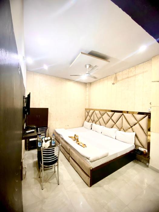 hotel swaran
