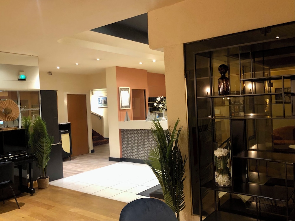 hotel le progres