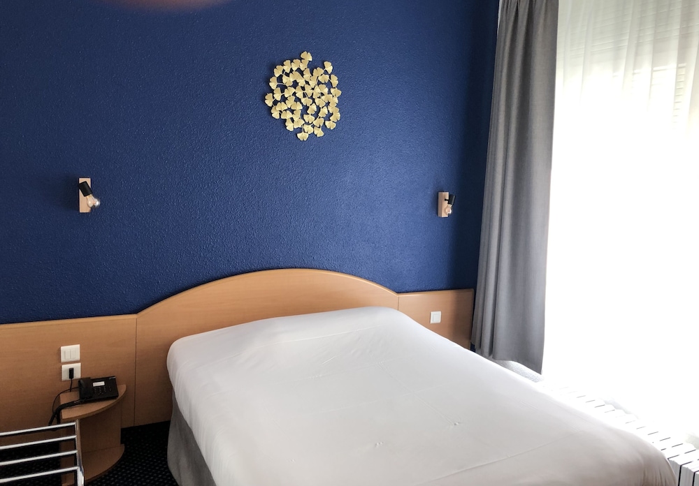 hotel le progres